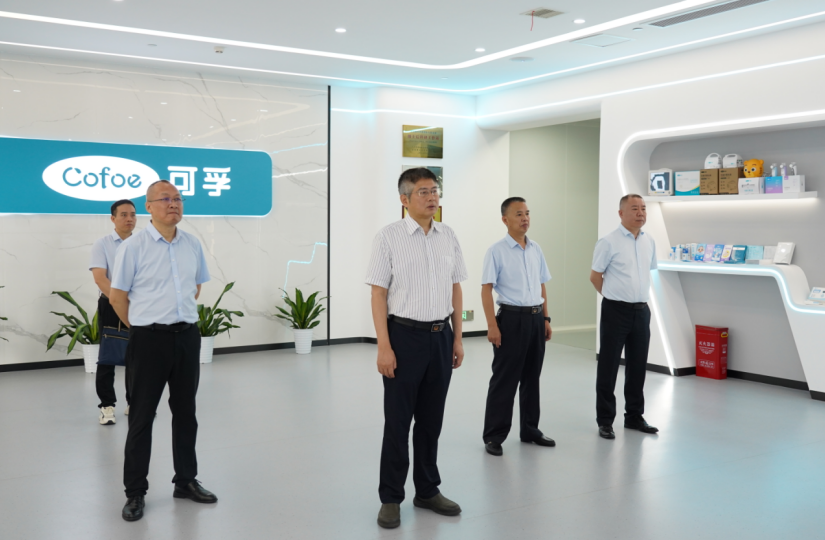 湖南省药品监督管理局领导组莅临AG尊龙凯时医疗调研指导